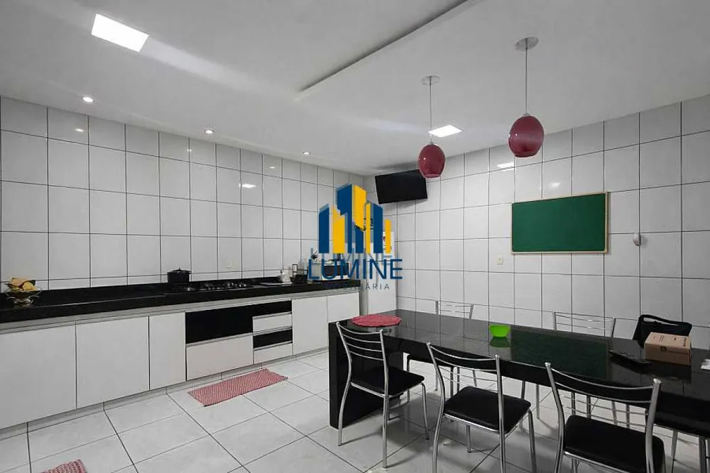 Casa, 2 quartos, 200 m² - Foto 15