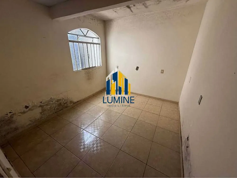 Casa, 3 quartos, 200 m² - Foto 1