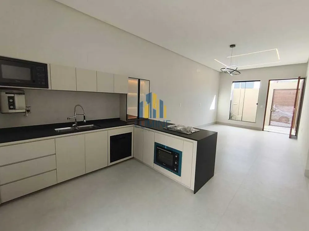 Casa, 3 quartos, 195 m² - Foto 3
