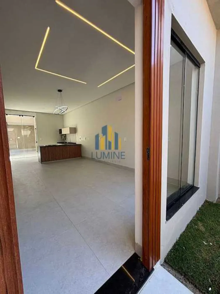 Casa, 3 quartos, 195 m² - Foto 1