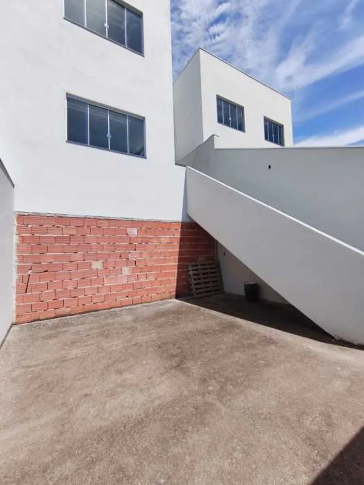 Casa, 3 quartos, 178 m² - Foto 1
