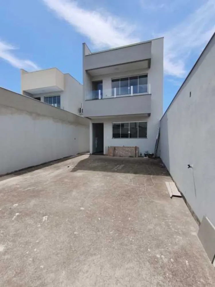 Casa, 3 quartos, 178 m² - Foto 2