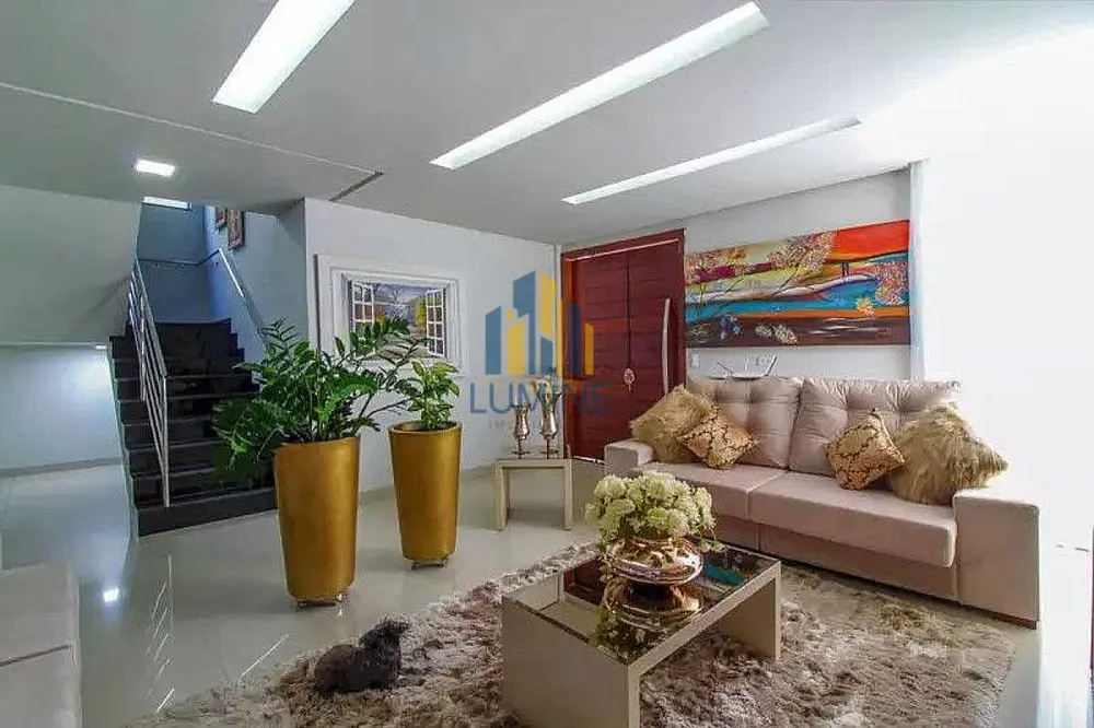 Casa, 4 quartos, 300 m² - Foto 9