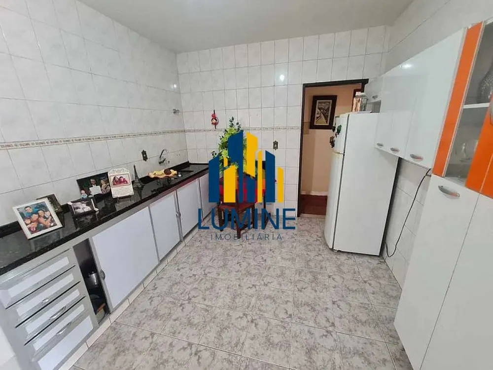 Casa, 3 quartos, 300 m² - Foto 8