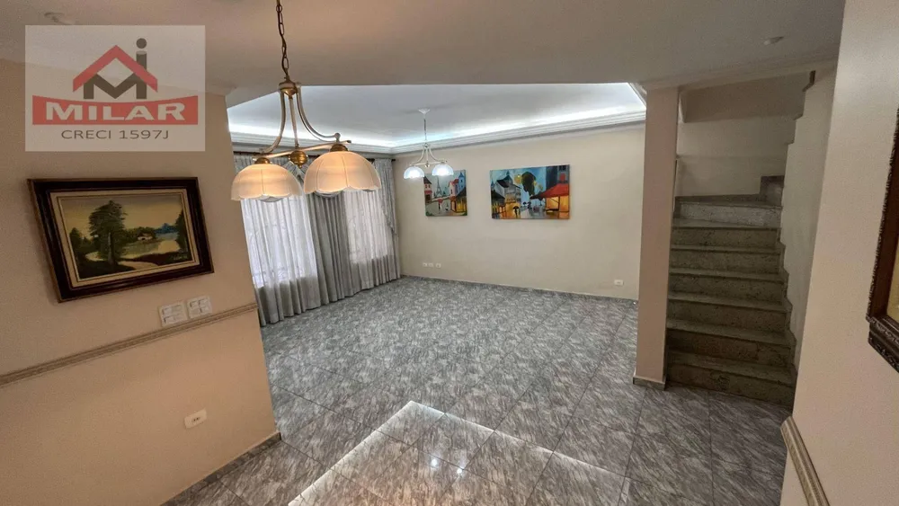 Casa, 3 quartos, 251 m² - Foto 2
