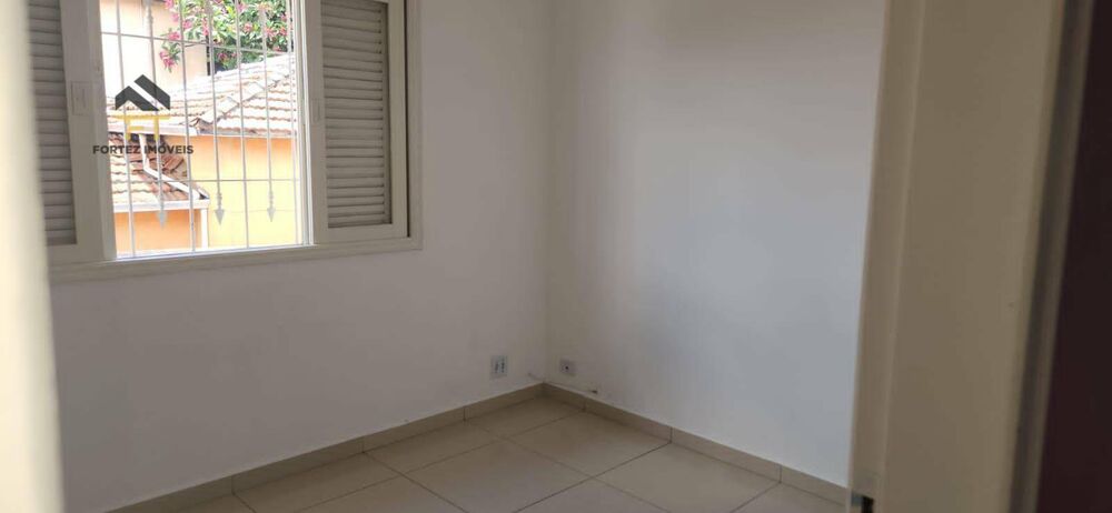 Sobrado à venda e aluguel com 3 quartos, 250M2 - Foto 4
