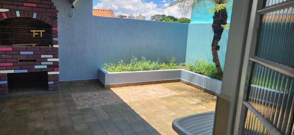 Sobrado à venda e aluguel com 3 quartos, 250M2 - Foto 11