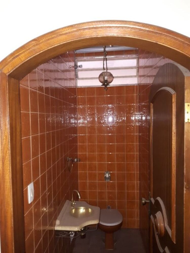 Casa à venda com 6 quartos, 600m² - Foto 4