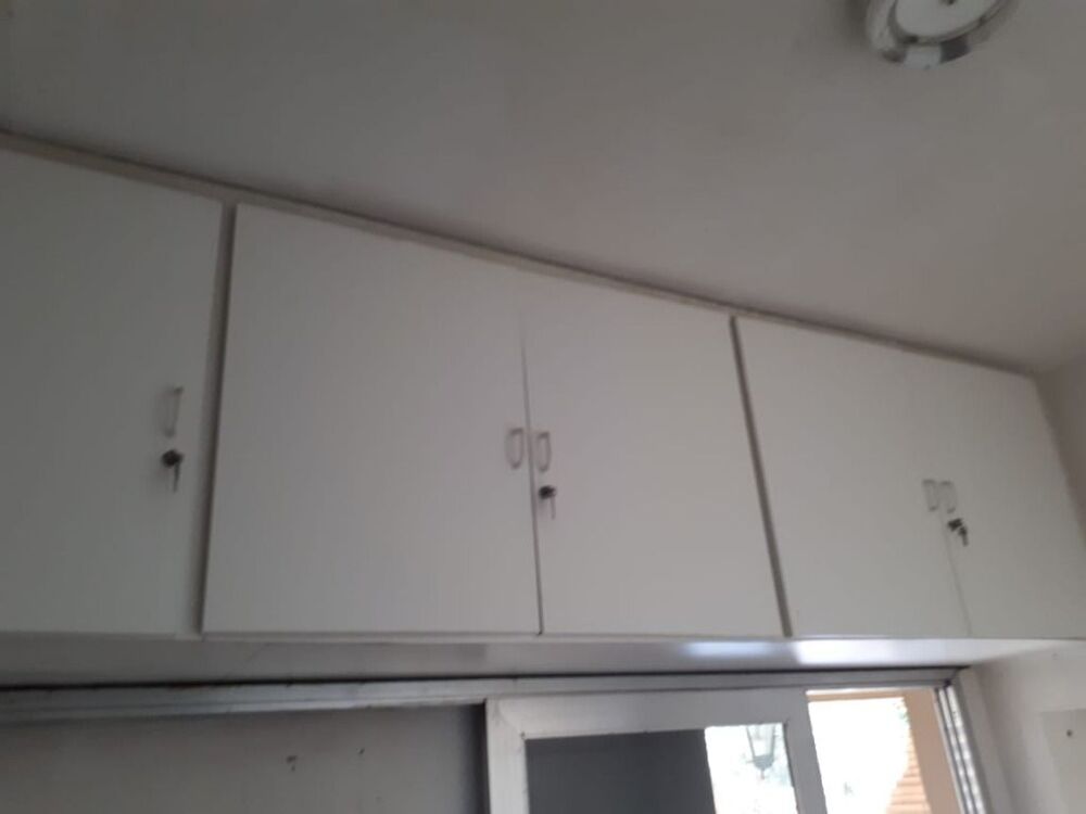 Casa à venda com 6 quartos, 600m² - Foto 2