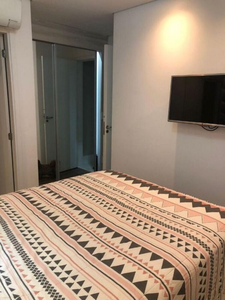 Apartamento à venda com 2 quartos, 68m² - Foto 9