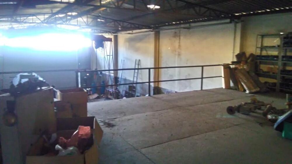 Depósito-Galpão-Armazém à venda, 400m² - Foto 8