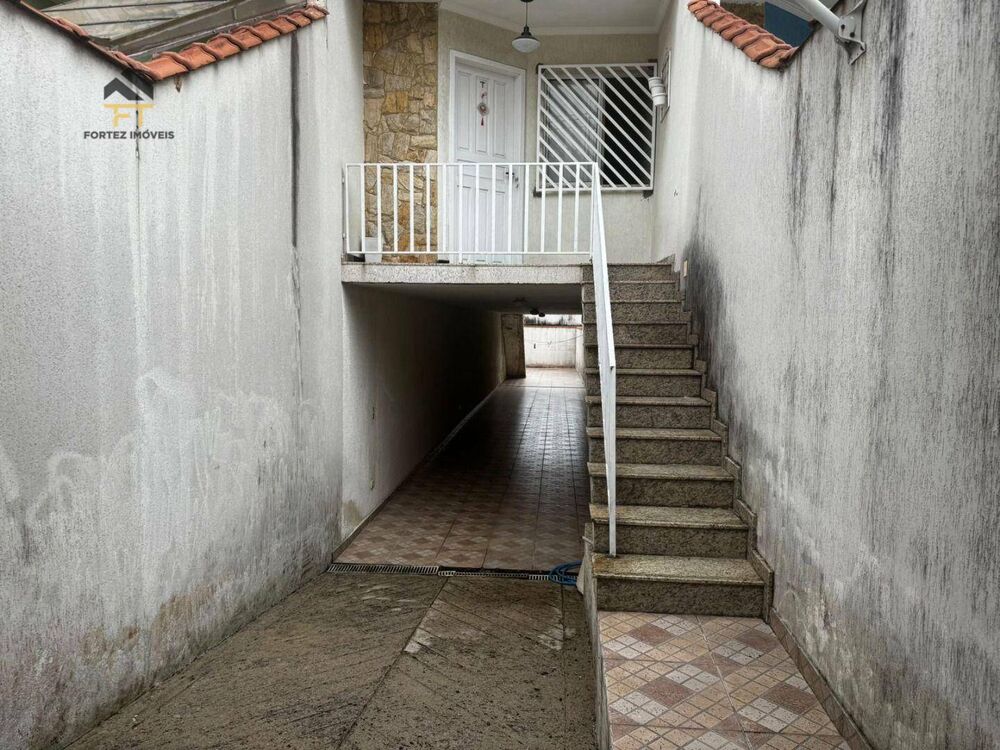 Casa, 3 quartos, 168 m² - Foto 1