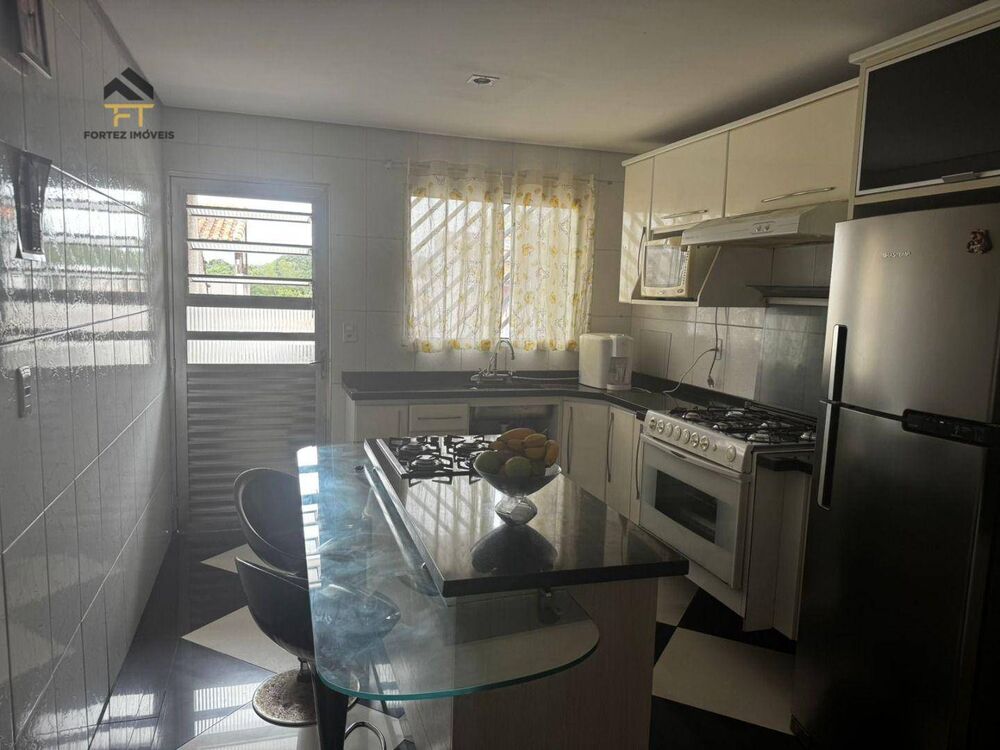 Casa, 3 quartos, 168 m² - Foto 5
