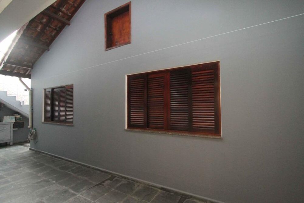 Casa à venda com 3 quartos, 206m² - Foto 3
