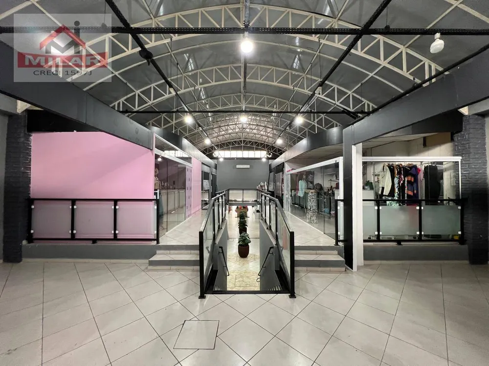 Loja-Salão, 500 m² - Foto 1