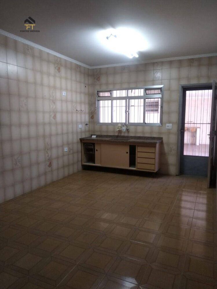 Sobrado à venda com 3 quartos, 250m² - Foto 6