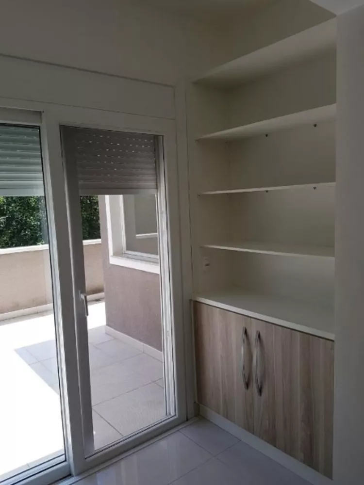 Casa à venda com 4 quartos, 285m² - Foto 10