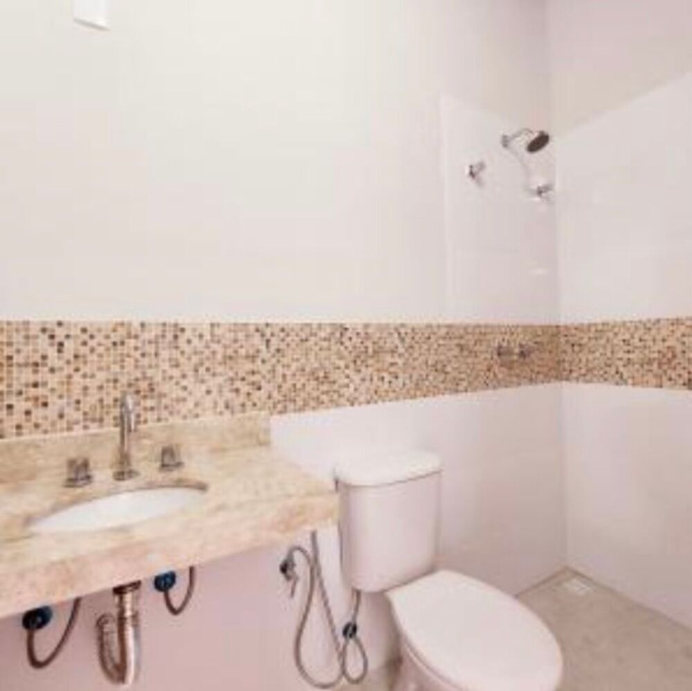 Casa à venda com 4 quartos, 340m² - Foto 4