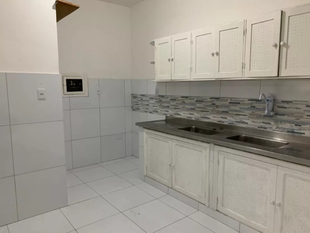 Apartamento para alugar com 3 quartos, 180m² - Foto 4