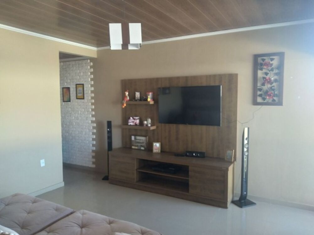 Casa à venda com 3 quartos, 250 - Foto 4