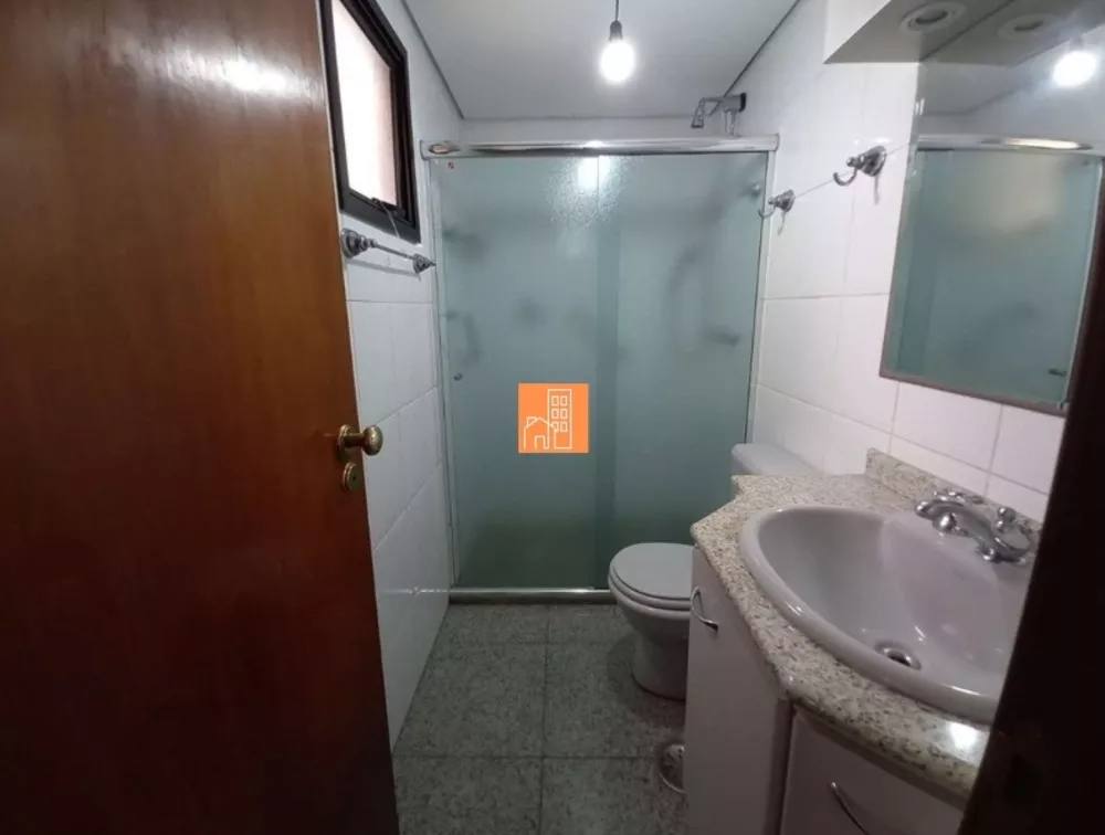 Apartamento à venda com 3 quartos, 140m² - Foto 1