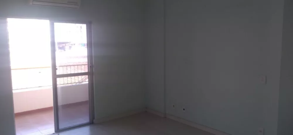 Apartamento à venda com 2 quartos, 69 - Foto 2