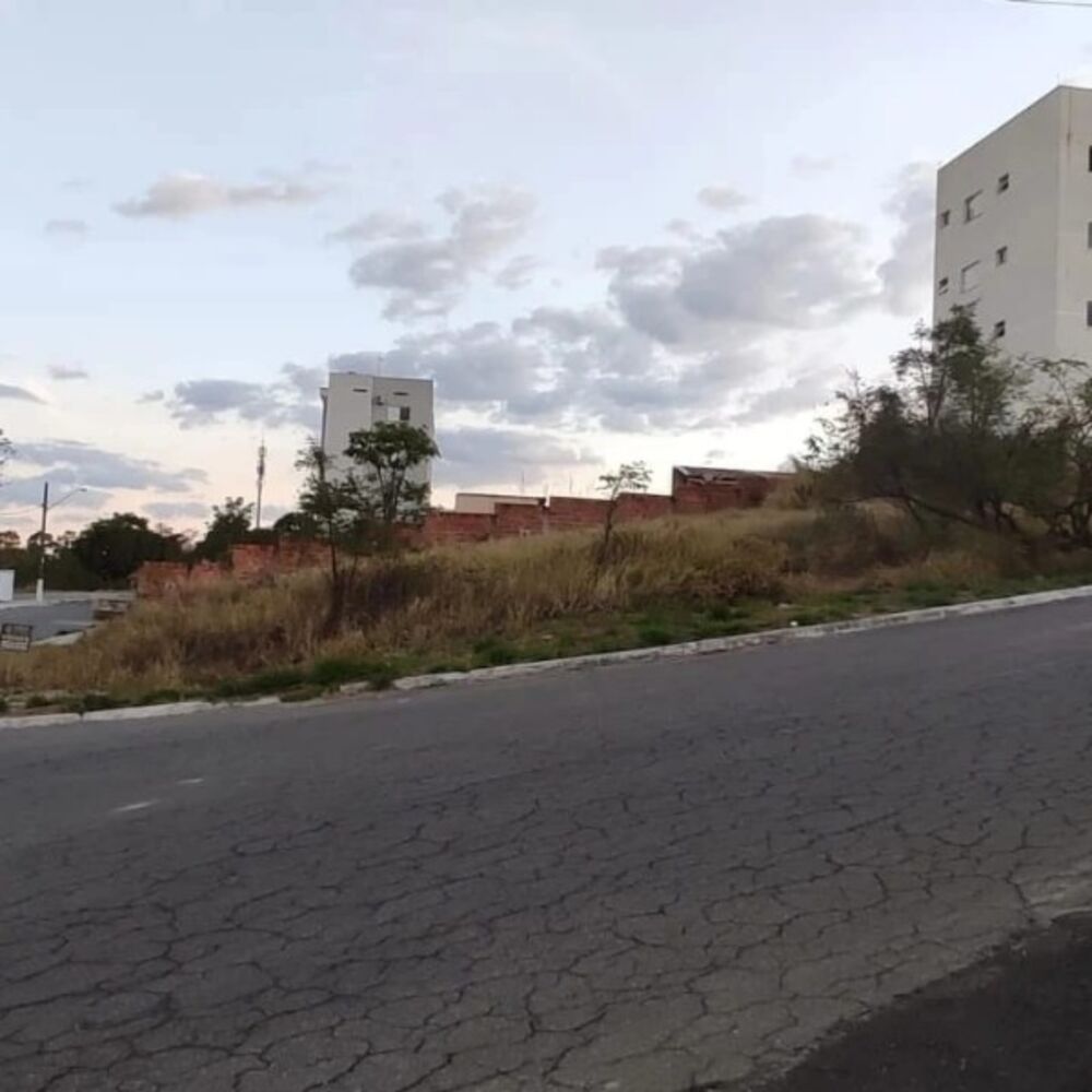 Terreno à venda, 581m² - Foto 9