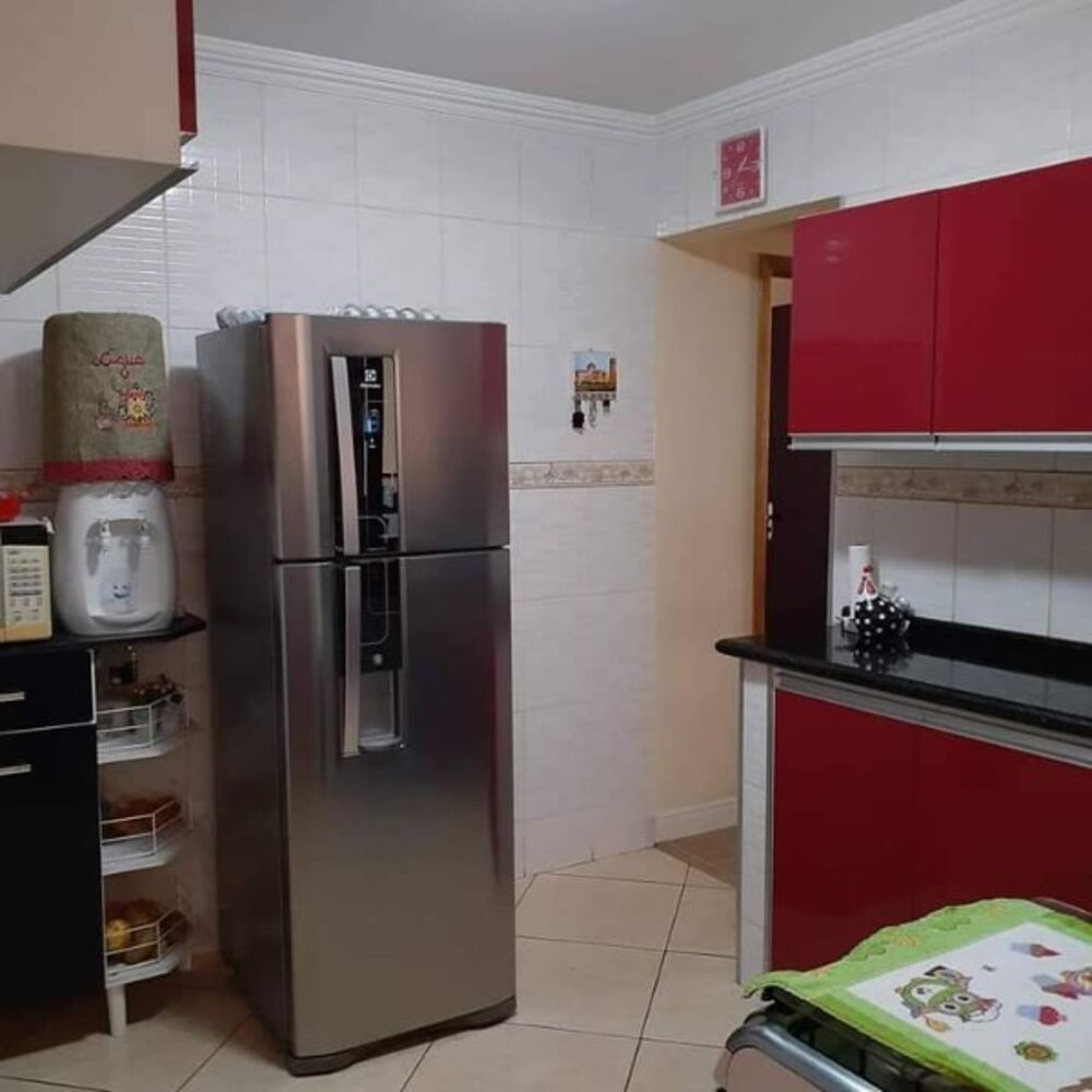 Casa à venda com 2 quartos, 180 - Foto 1
