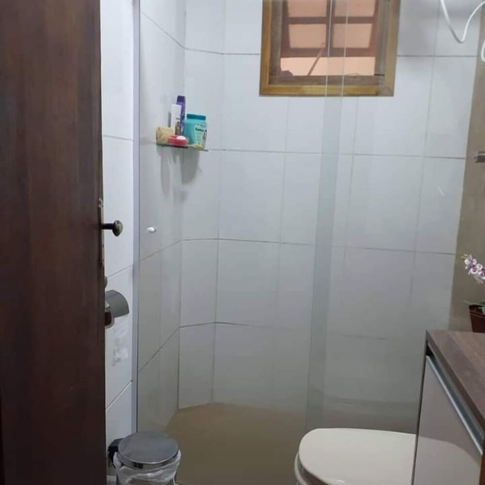 Casa à venda com 2 quartos, 180 - Foto 4