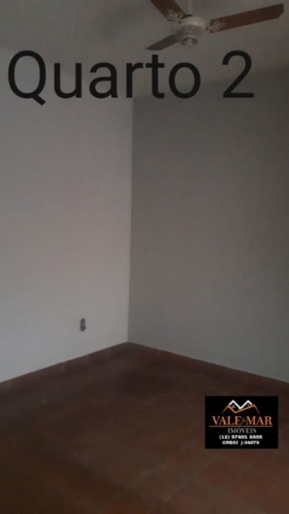 Casa à venda com 4 quartos, 165m² - Foto 2