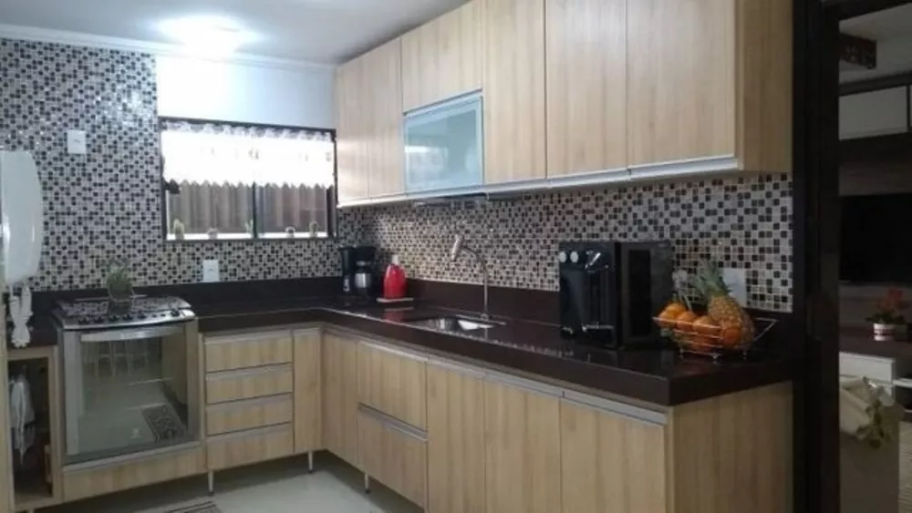 Casa, 3 quartos, 180 m² - Foto 9