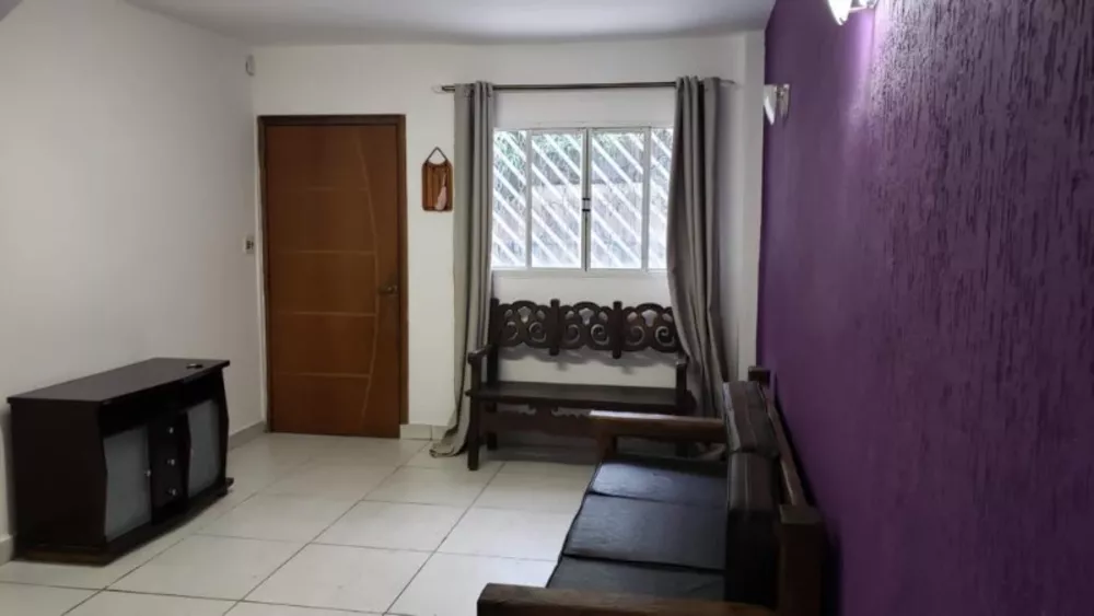 Casa à venda com 3 quartos, 100m² - Foto 2