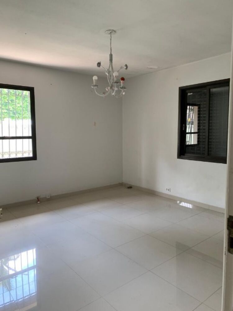 Casa à venda com 7 quartos, 600m² - Foto 11