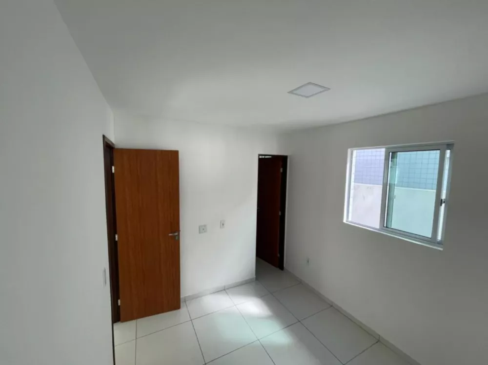 Apartamento à venda com 2 quartos, 50m² - Foto 3