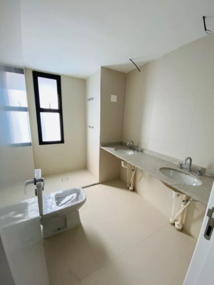 Apartamento à venda com 3 quartos, 145m² - Foto 5