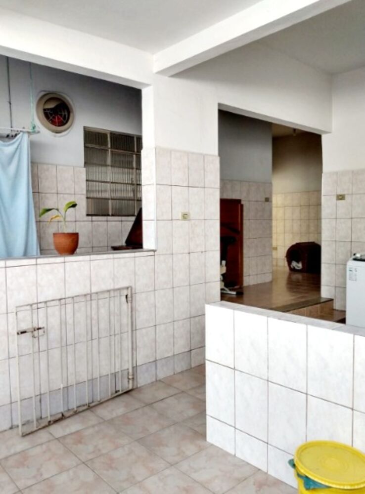 Casa à venda com 3 quartos, 166m² - Foto 3