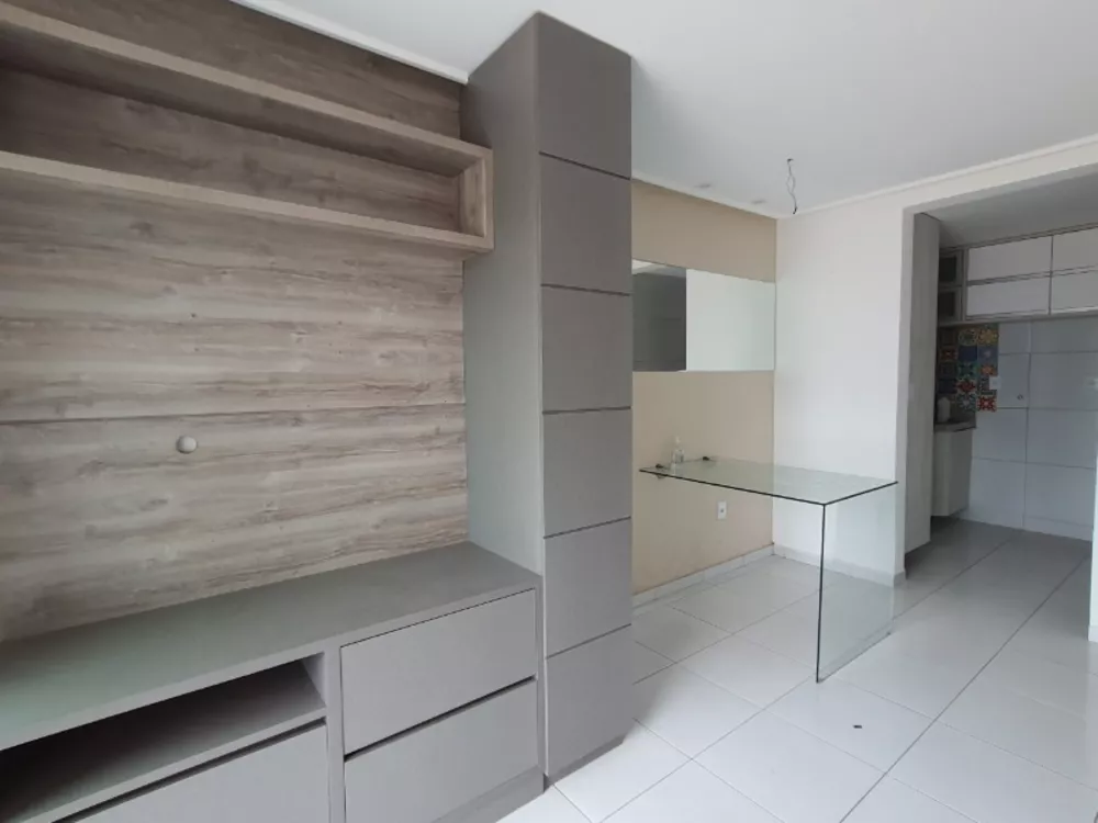 Apartamento à venda com 2 quartos, 65m² - Foto 4