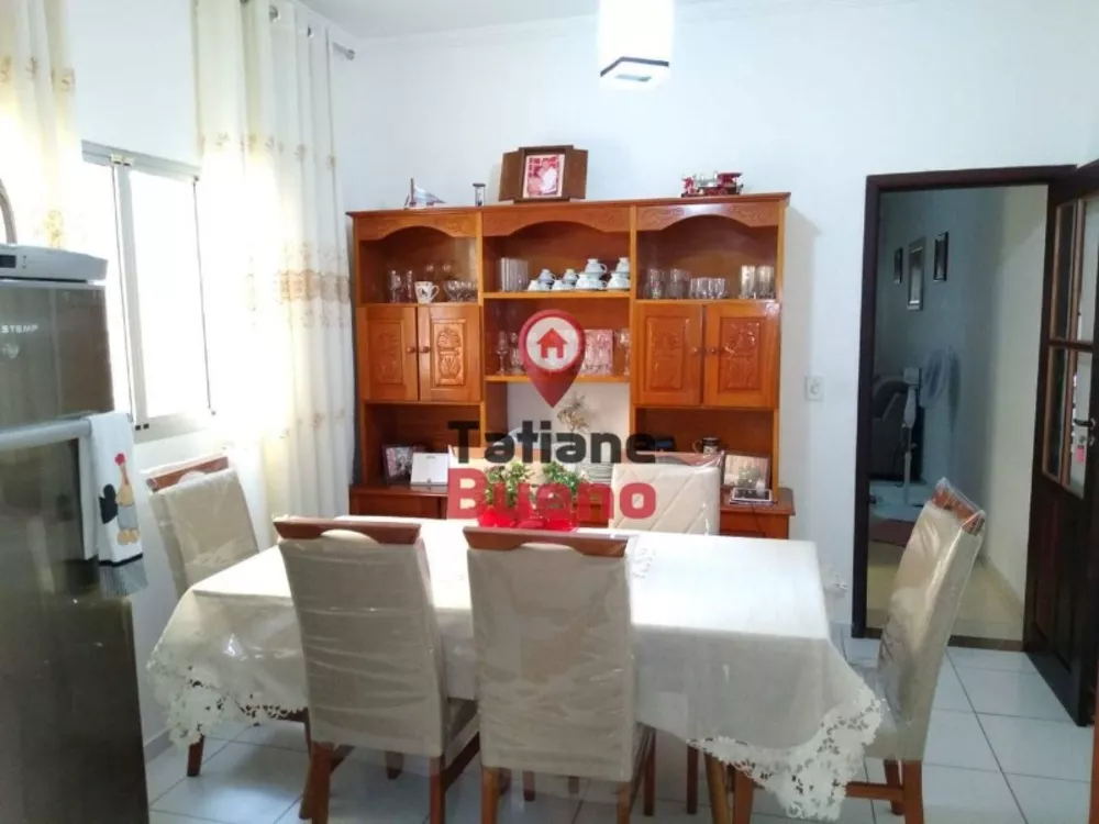 Casa à venda com 3 quartos, 150m² - Foto 4