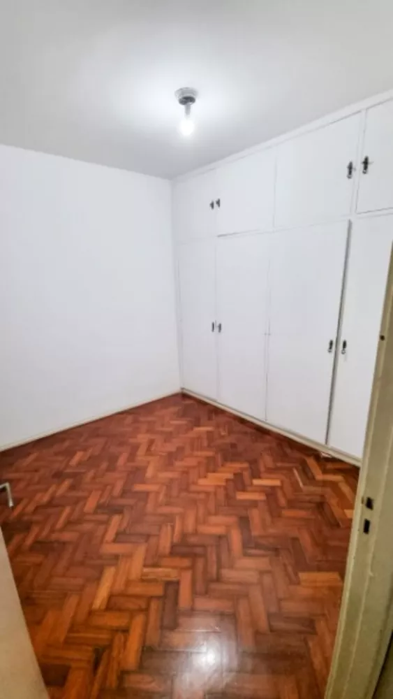 Apartamento à venda com 2 quartos, 65m² - Foto 4