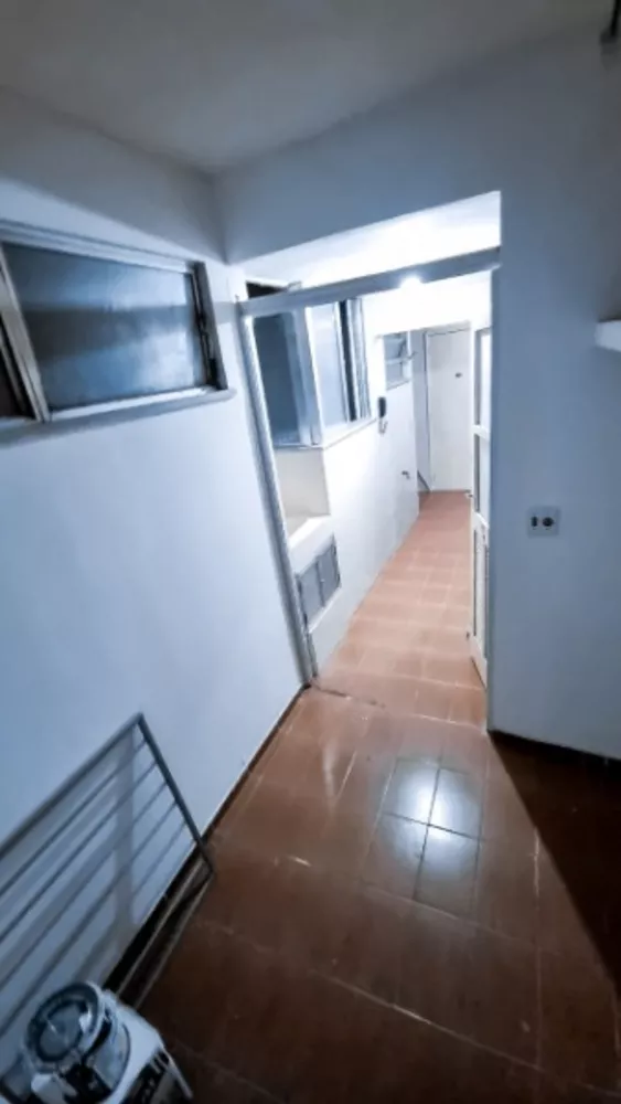 Apartamento à venda com 2 quartos, 65m² - Foto 12