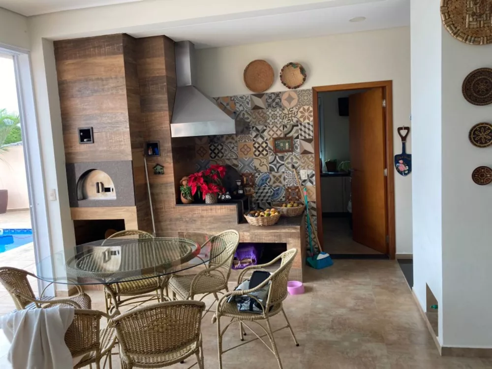 Casa à venda com 4 quartos, 160m² - Foto 6