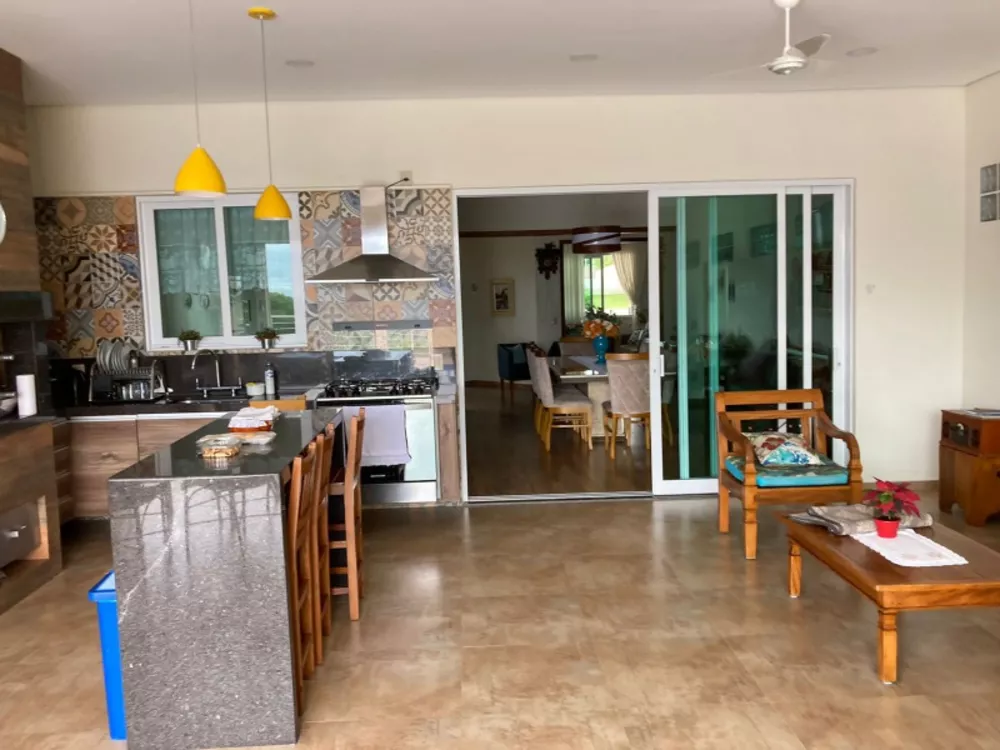 Casa à venda com 4 quartos, 160m² - Foto 10