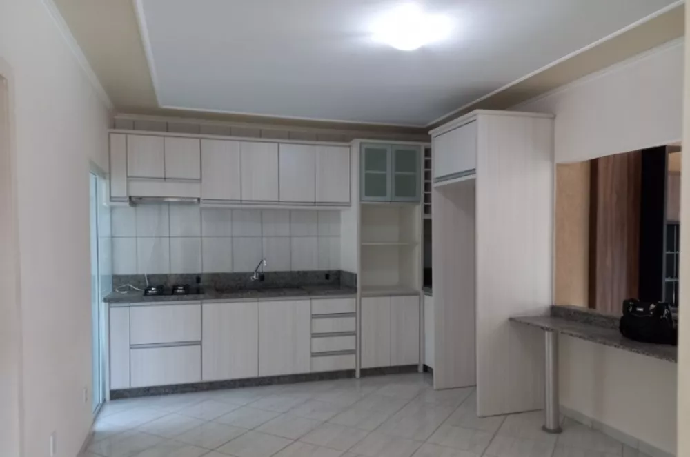 Apartamento à venda com 2 quartos, 123m² - Foto 3