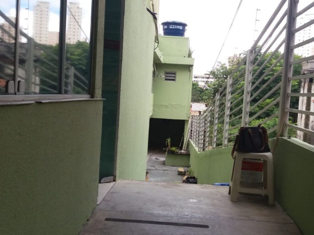 Casa Comercial para alugar com 3 quartos, 320m² - Foto 3