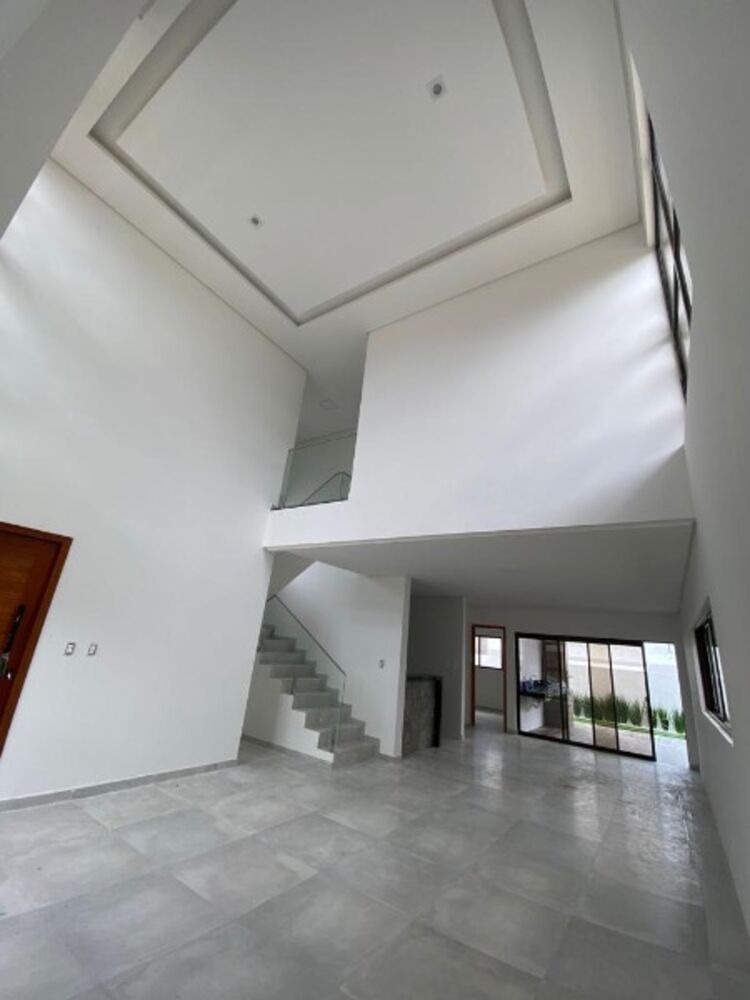 Casa, 4 quartos, 170 m² - Foto 1