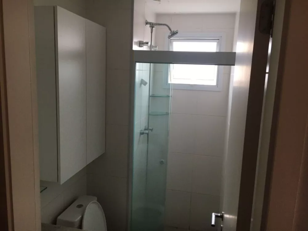 Apartamento à venda com 2 quartos, 70m² - Foto 13