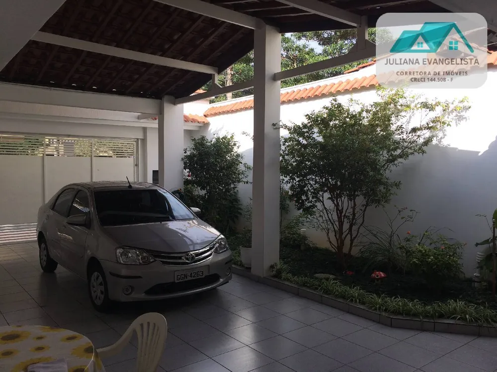 Casa, 4 quartos, 250 m² - Foto 1