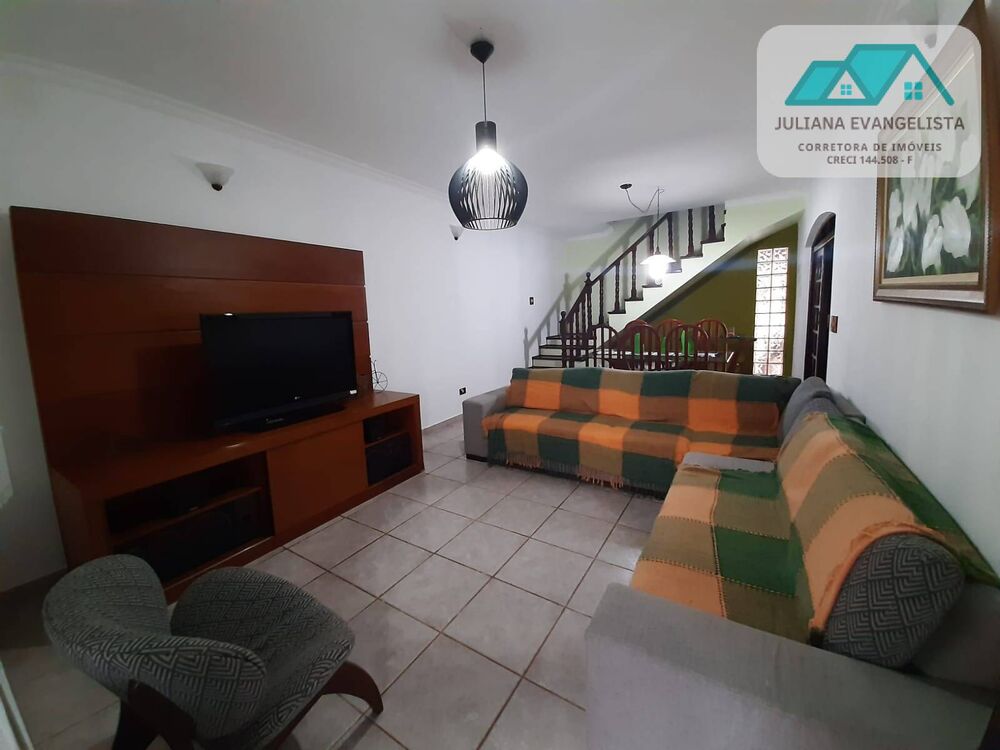 Casa, 3 quartos, 250 m² - Foto 2
