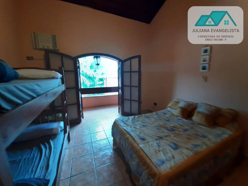 Casa, 3 quartos, 250 m² - Foto 4