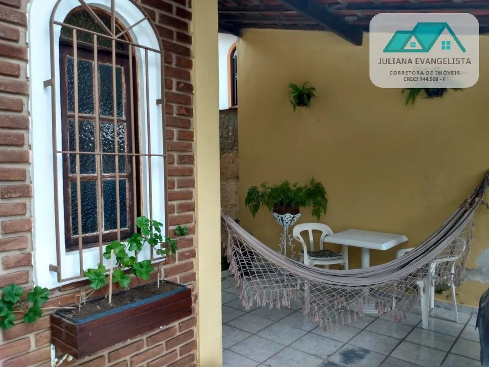 Casa, 2 quartos, 72 m² - Foto 1